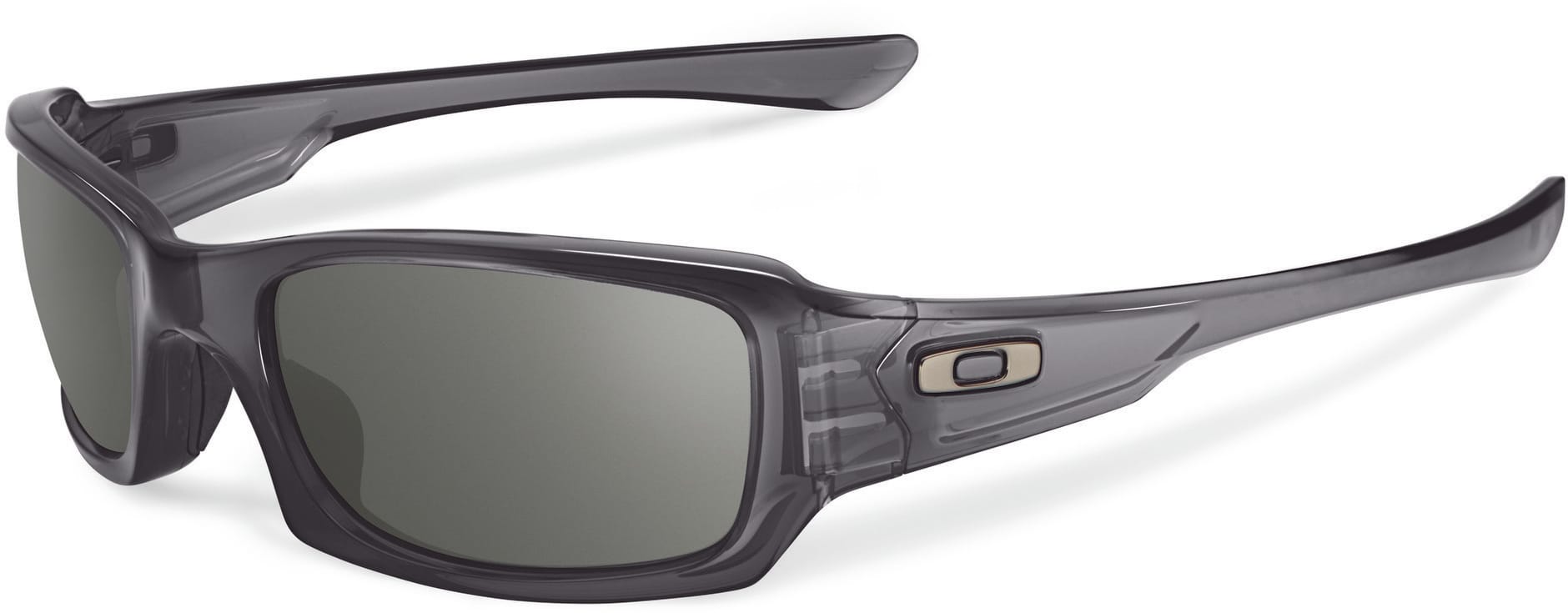 Buy Oakley items online - Transa.ch