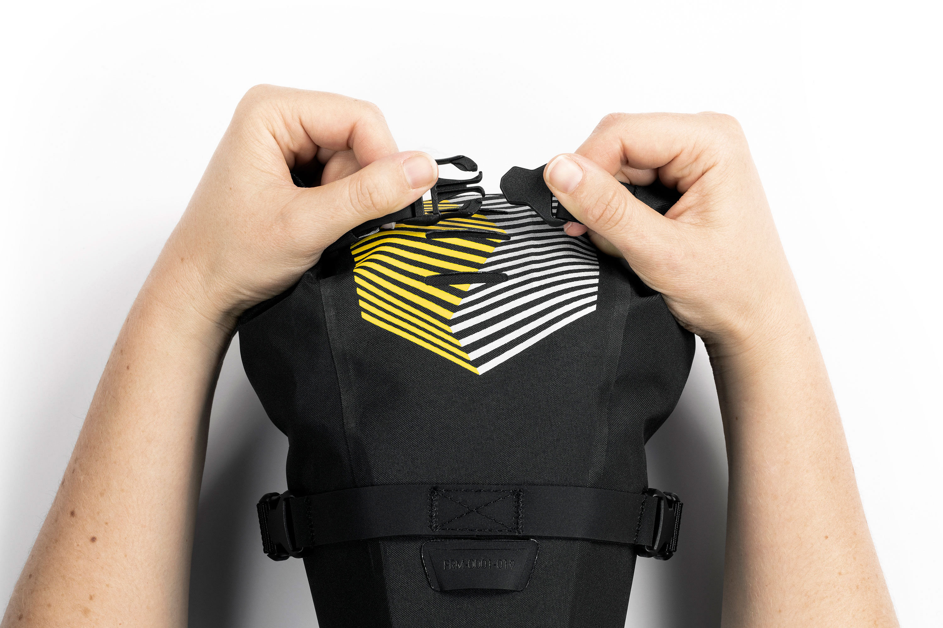 Apidura Racing Saddle Pack (7L) Satteltasche black 7 Liter