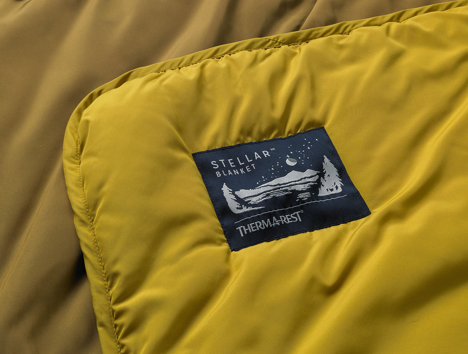 Stellar™ Blanket | Camp & Backpacking Blankets | Therm-a